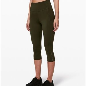 Lululemon Fast and Free Tight Cropped 19”